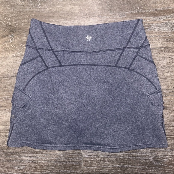 Athleta Oasis Cargo X Small Pull On Skirt Skort 4" Shorts Gray 903951 XS - Picture 5 of 6